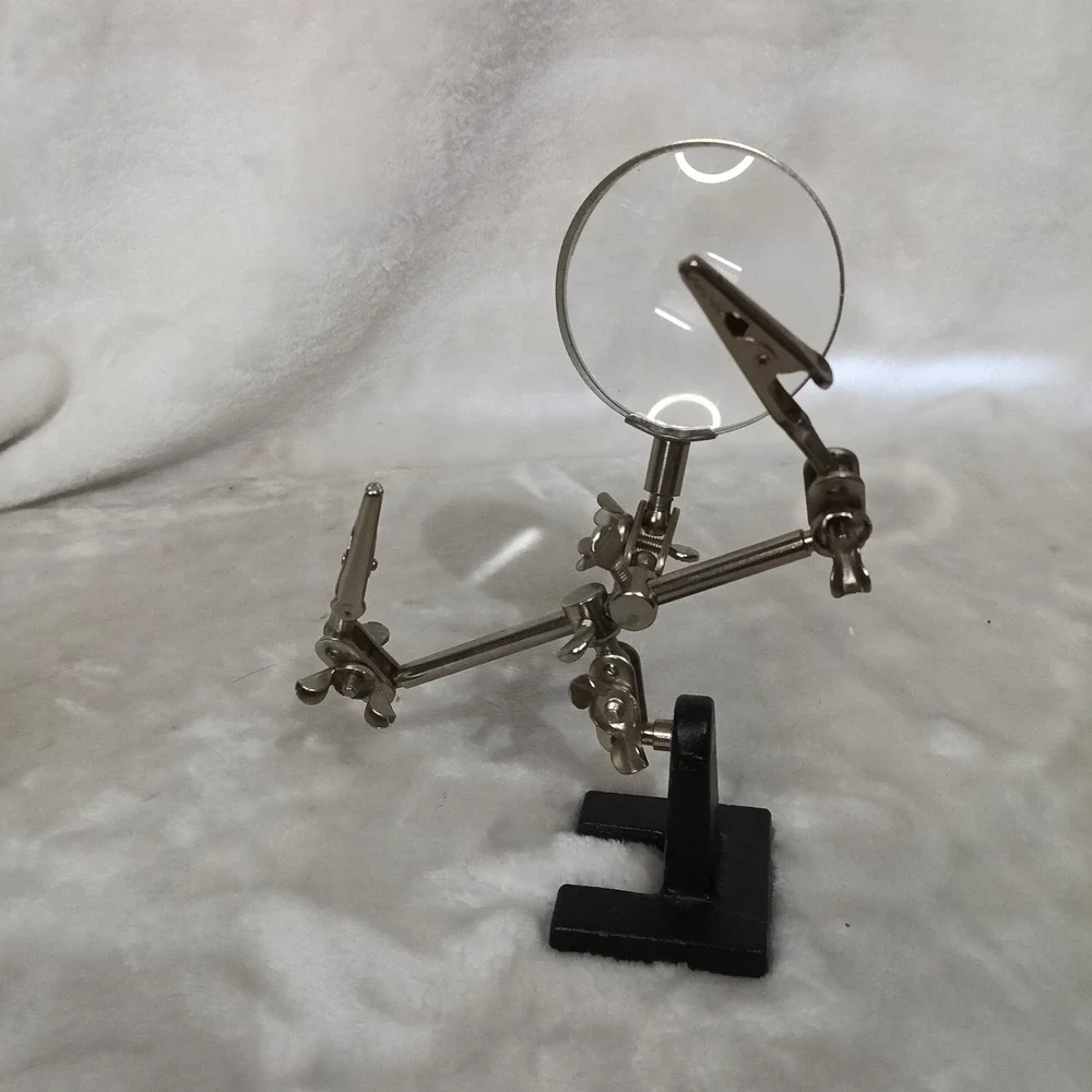 Helping Hands Soldering Station Magnifying Glass Dual Alligator Clips Craft Tool